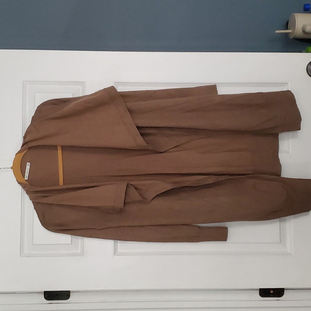 Women's ZARA size medium brown long knit sweater